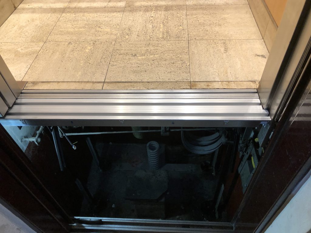 entretien d'un ascenseur